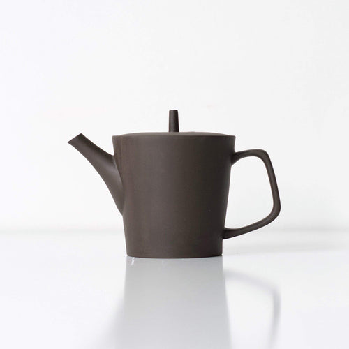 BLACK ANGLED KYUSU 330ml | Japanese Teapot BLACK ANGLED KYUSU 330ml, Tokoname | Buy Japanese Teapot Australia Jinsui Kiln - Tokoname