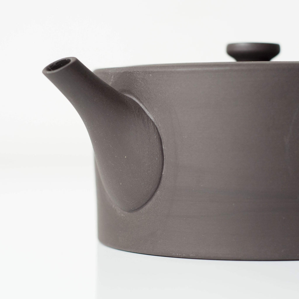 BLACK KYUSU 420ml - Jinsui Kiln, Tokoname | Japanese Teapot Australia